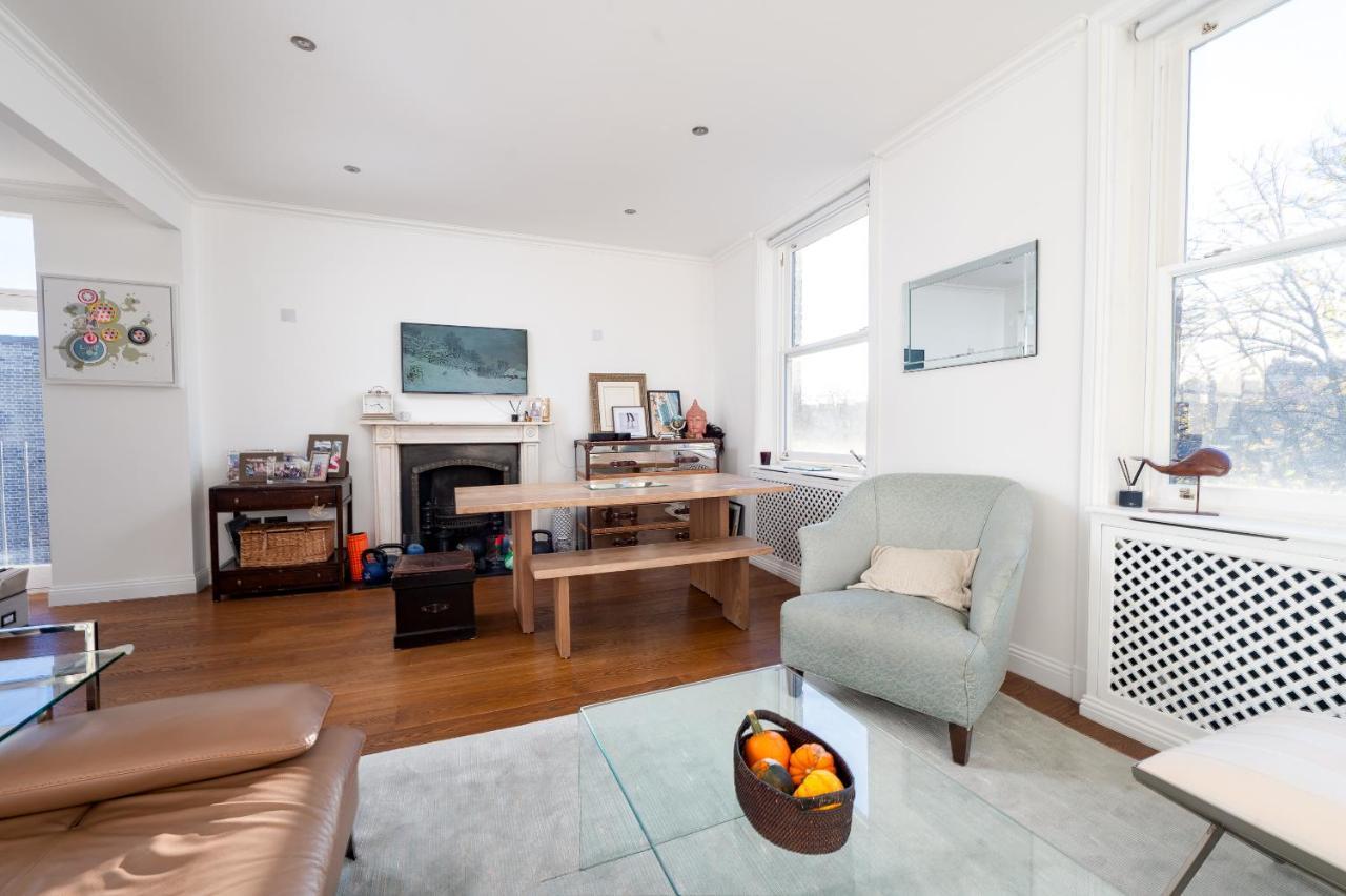 Bright Belgravia By Underthedoormat Londra